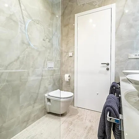Luxury Apartment